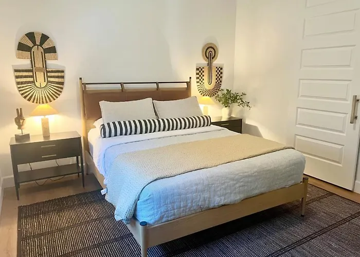 Luxury 1 Bedroom Casita With Private Yard, Garage And Wd Apartment Phoenix
